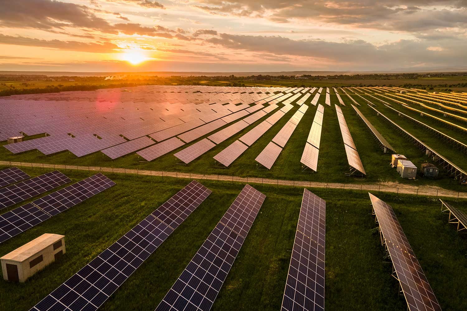 worker-cleaning-automobile-air-conditioner-vent-gr